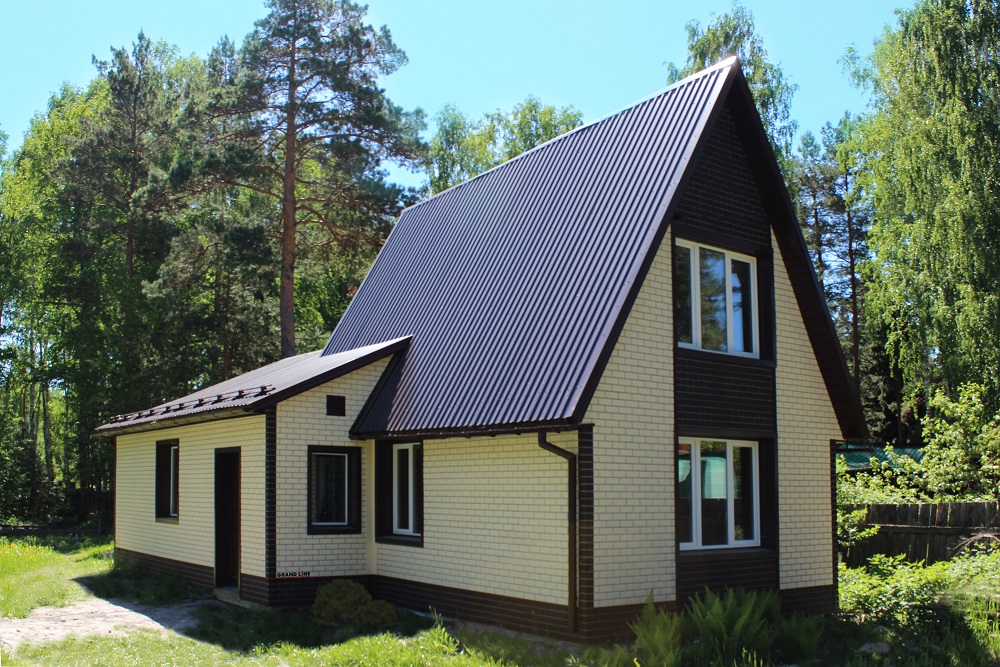 Фасадная панель Состаренный кирпич Design Молочный