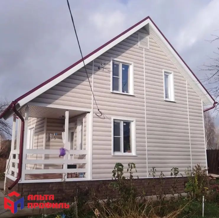 Сайдинг Blockhouse виниловый BH-01 однопереломный Бежевый