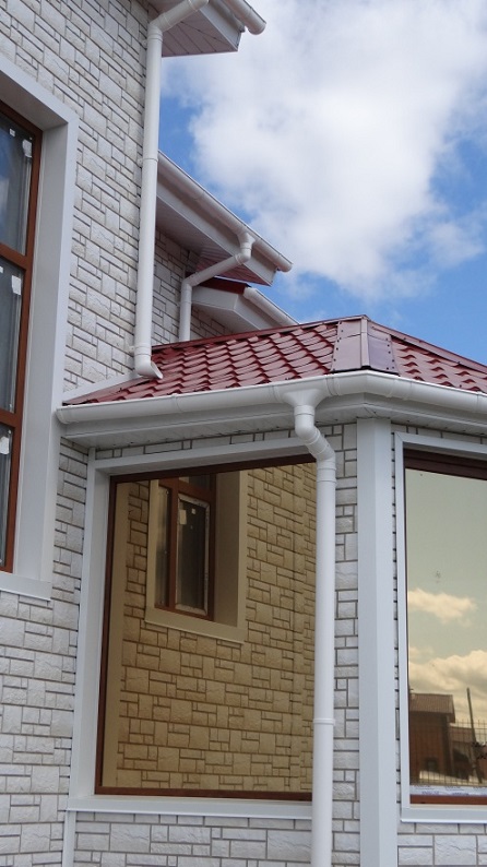 Тройник трубы LUX 45 гр. 141/100